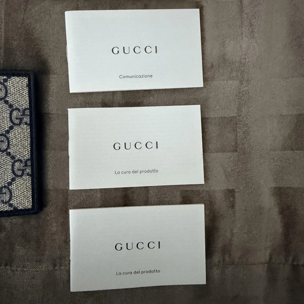 Gucci GG Supreme Navy Blue Beige Bifold Wallet NEW Box Dust Bag Ribbon Gift Set